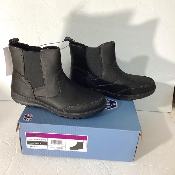 NEW WITH BOX KHOMBU WOMAN SIZE 11M STYLE CHARLOTTE BLACK MAN MADE MATERIAL - Picture 1 of 4